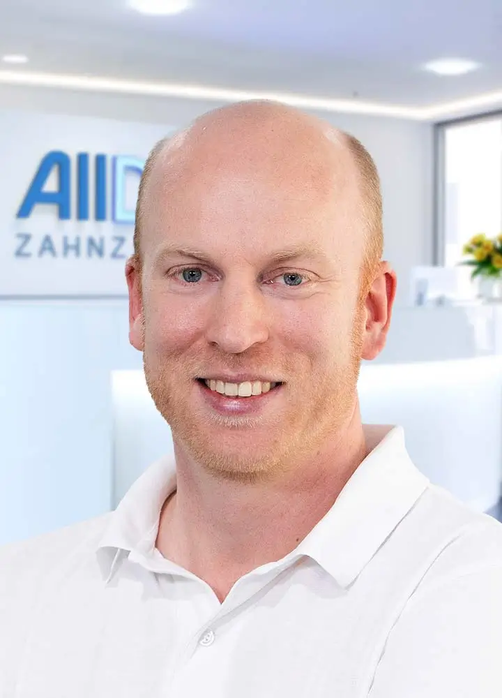 Portrait Zahnarzt Johannes Falckenstein (AllDent Augsburg)